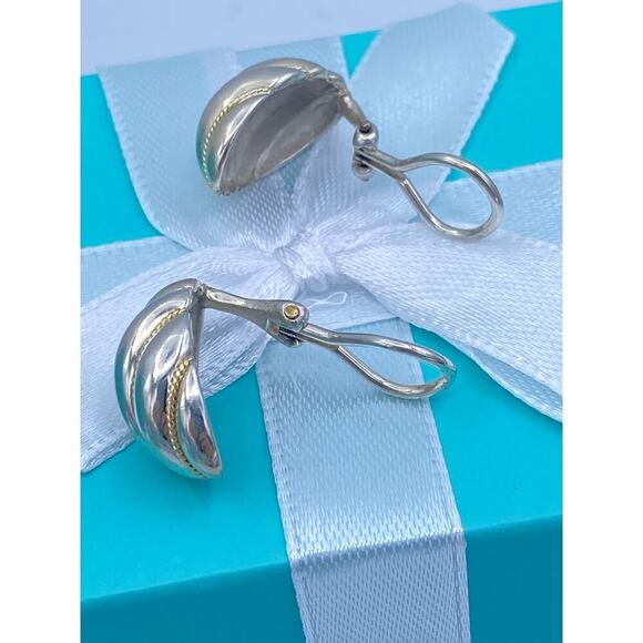 Tiffany & Co. Authentic Vintage Gold-Tone Clip-On Earrings - Picture 5 of 10